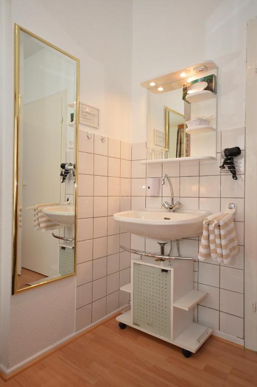 Hotel Bolts Am Park Bremen Ruang foto